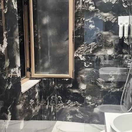 Artist Hotel 3*